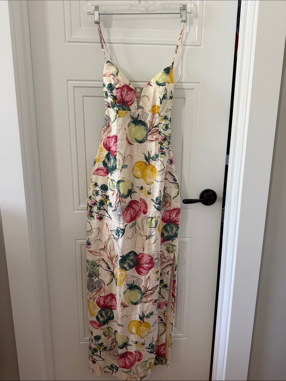 Abercrombie & Fitch, Tomato/Veggie Linen Maxi Dress - Picture 2 of 8